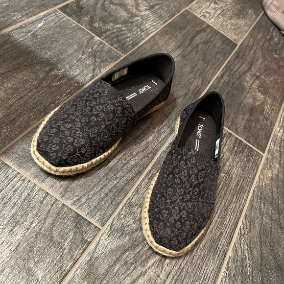 Toms Black Toms Lace Leaves Toms Shoes Toms Lace Alpargata Rope